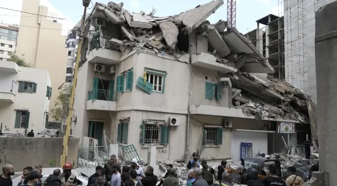 ISRAEL LAUNCHES RARE STRIKE ON CENTRAL BEIRUT TARGETING PRO-HEZBOLLAH PARTY