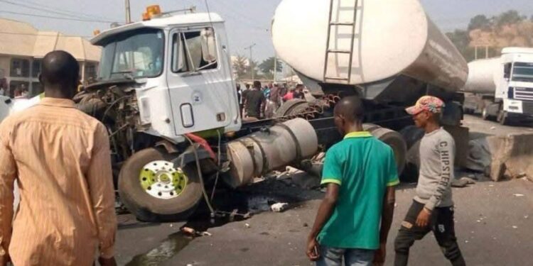 LOKOJA ACCIDENT:  KOGI STATE GOVERNMENT COMMISERATES WITH FAMILIES OF VICTIMS