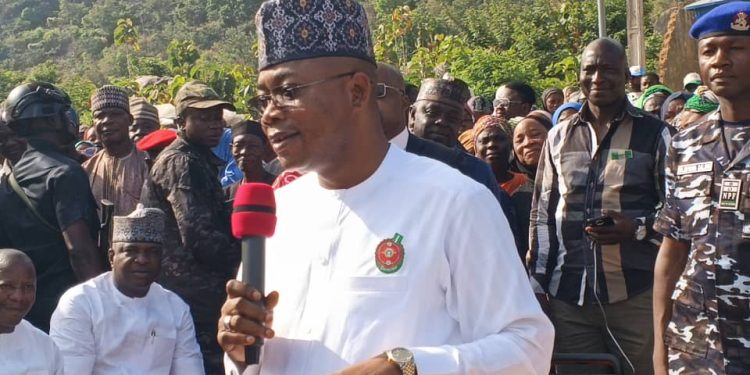 GOVERNOR ODODO FLAGS OFF APC E-REGISTRATION IN HIS WARD, URGES MASSIVE PARTICIPATIO