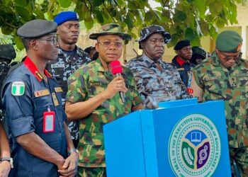 Governor Ododo Visits Iluke, Vows to Flush Out Criminals from Kogi After Bandit Attack